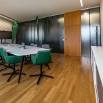 Agenda: Moderne Arbeitswelt, flexible Bürolösungen und nachhaltiges Design.